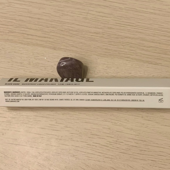 Black Card Liquid Eyeliner: IL MAKIAGE - Picture 2 of 5